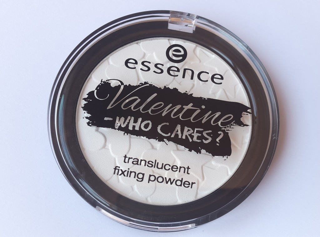 essence valentine – who cares translucent fixing powder