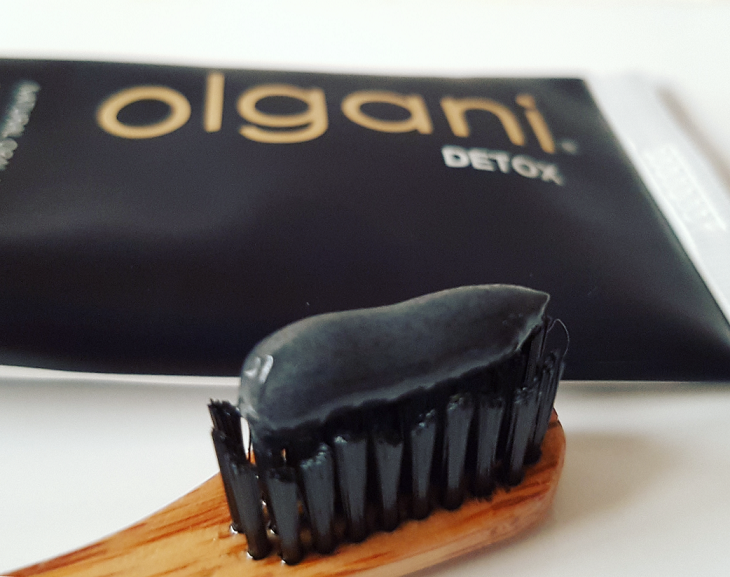 Olgani Detoxifying Charcoal Toothpaste